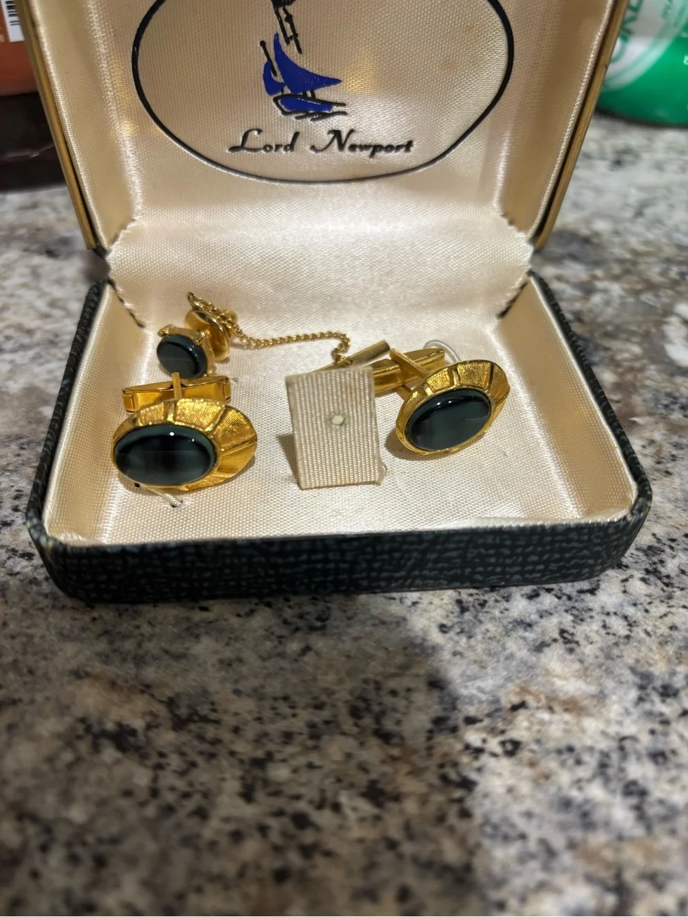 Source Unknown Gold-Tone Cufflinks with Dark Green Cabochons